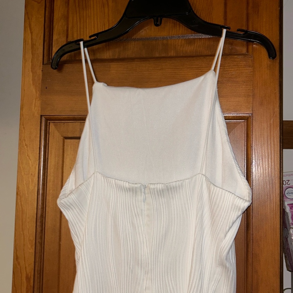 CLOSET CLEAN-OUT: Amazon Small White Mini Dress - Picture 4 of 7